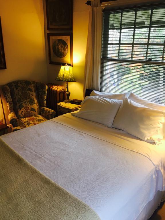 Bed & Breakfast On Broadway Seattle